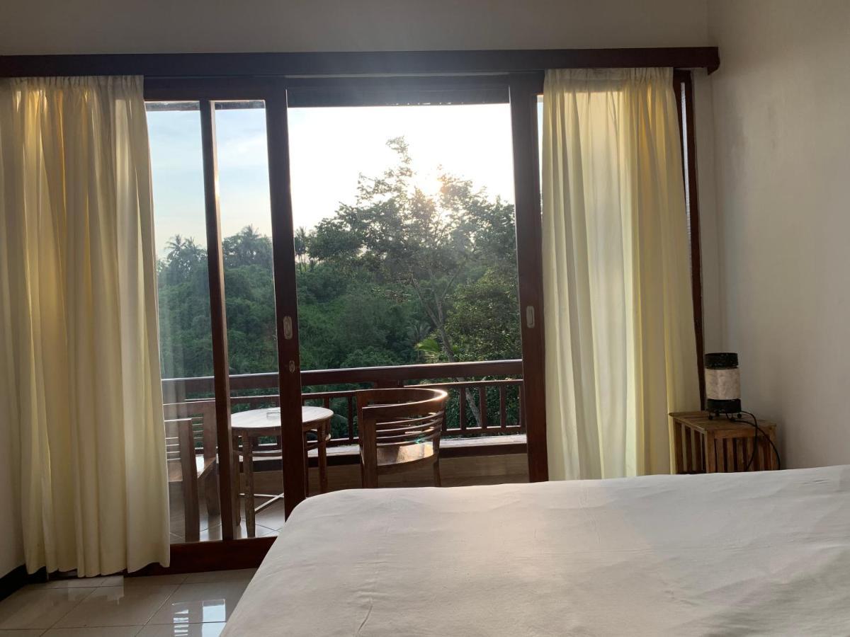 D'Tepi Ubud House Exterior photo